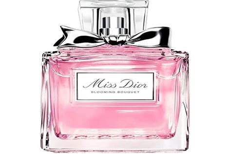 miss dior absolutely blooming perfume gift set|dior blooming bouquet vs absolutely.